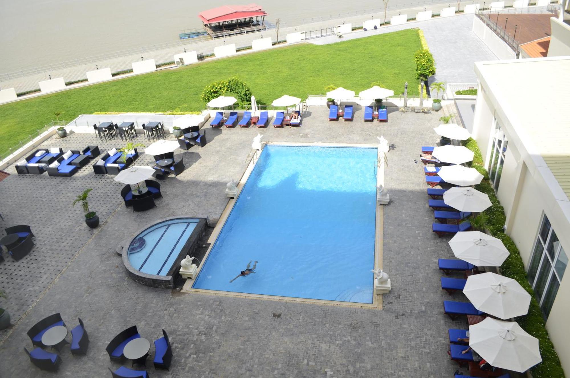 Hotel Cambodiana Phnom Penh Eksteriør billede