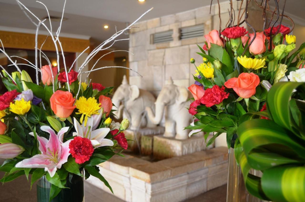 Hotel Cambodiana Phnom Penh Eksteriør billede